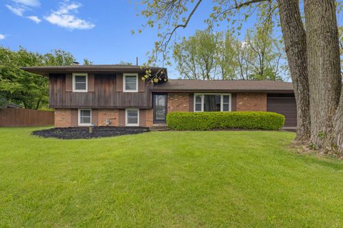 75 Hiawatha Trl, Granville, OH, 43023-9633 | Card Image