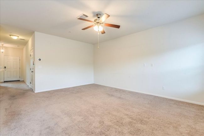 APT-402 - 1701 S Bell Blvd, Condo with 3 bedrooms, 3 bathrooms and 2 parking in Cedar Park TX | Image 7
