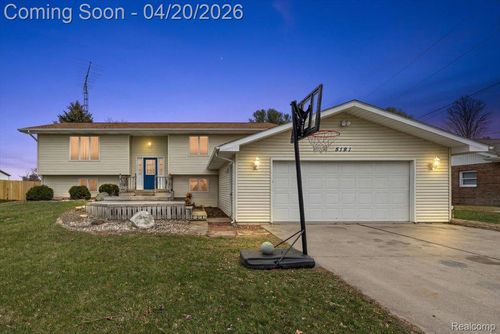 5191 Cottrell Rd, Vassar, MI, 48768-9499 | Card Image