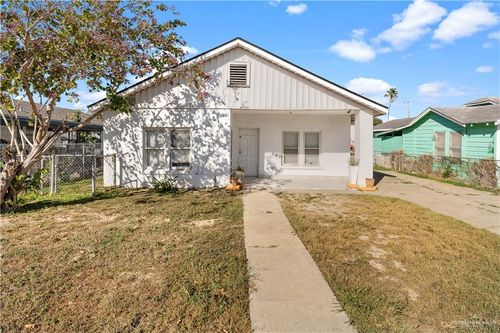 2006 Cedar Ave, McAllen, TX, 78501-6958 | Card Image