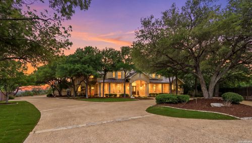 6730 Wagner Way, San Antonio, TX, 78256-2346 | Card Image