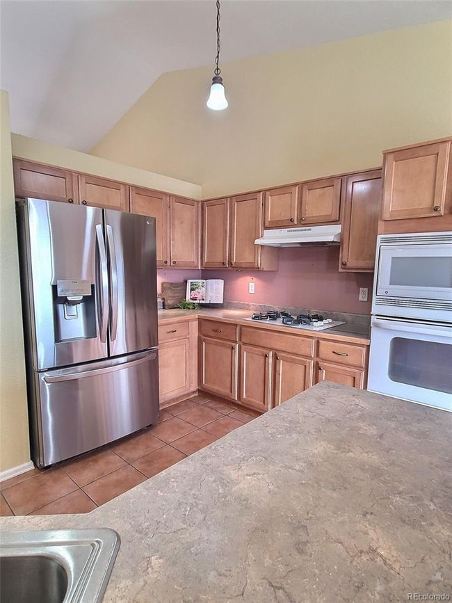 1337 Kingsfield St, House other with 5 bedrooms, 4 bathrooms and 2 parking in Castle Rock CO | Image 7