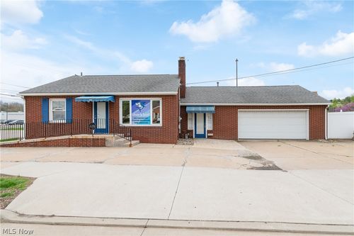 5112 Portage St Nw, North Canton, OH, 44720-6856 | Card Image