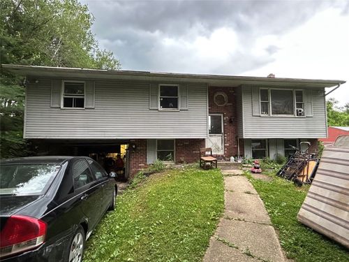 684 Benson Rd, Waterford, PA, 16441-8104 | Card Image