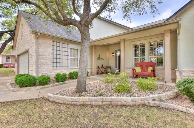Charming entrance to this beautiful entertainer's home in Sun City! | Image 36