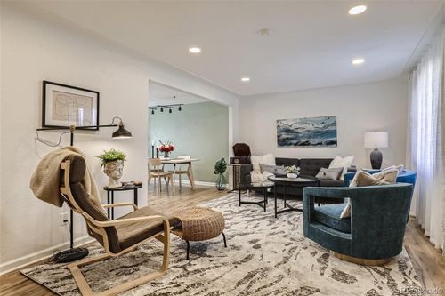 3376 Jasmine St, Denver, CO, 80207-2119 | Card Image