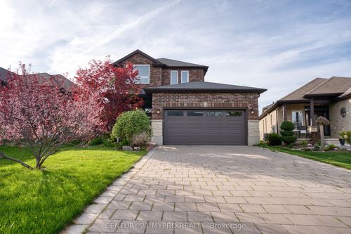 995 Roulston Cres, London, ON, N6H0E8 | Card Image