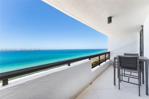 2205-2555 Collins Ave, Miami Beach, FL, 33140-4764 | Card Image