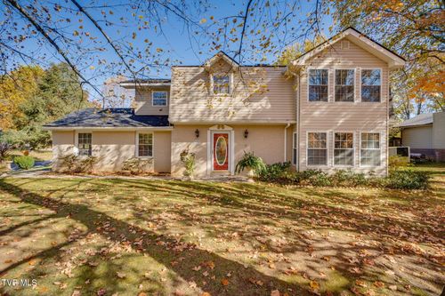 3315 Martindale Dr, Johnson City, TN, 37601-6404 | Card Image
