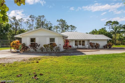 2950 Coach House Ln, NAPLES, FL, 34105-2721 | Card Image