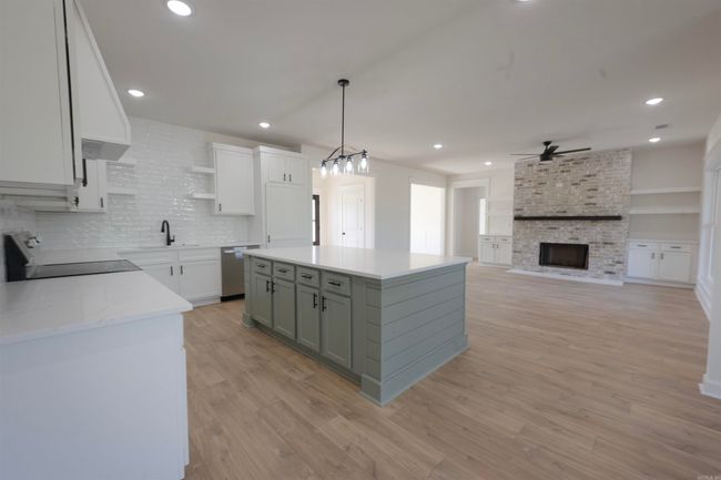 1068 Creekwood, House other with 3 bedrooms, 2 bathrooms and null parking in Bauxite AR | Image 10