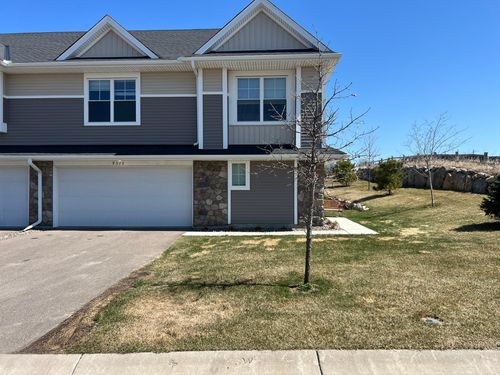 9515 Bridle Way, Victoria, MN, 55386-4408 | Card Image