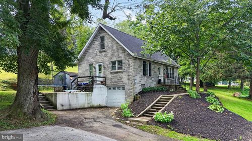 5124 Strasburg Road, KINZERS, PA, 17535 | Card Image