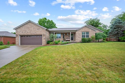 1076 Amberly Way, Richmond, KY, 40475 | Card Image