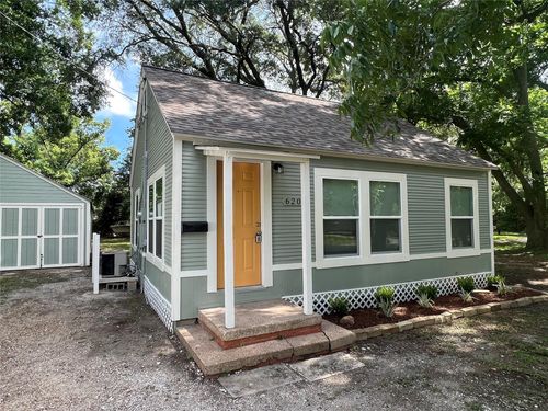 620 E Magnolia St, Angleton, TX, 77515-5806 | Card Image