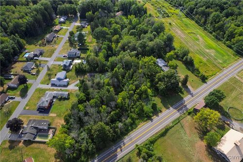 1 Oswego Rd, Baldwinsville, NY, 13027 | Card Image