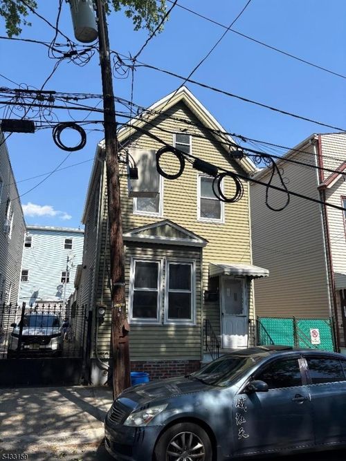 48 Lentz Ave, Newark, NJ, 07105-4413 | Card Image