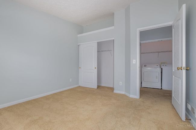 5406 Scarletoak Dr, Condo with 2 bedrooms, 2 bathrooms and null parking in Cincinnati OH | Image 12