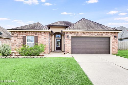 115 Rocky Ridge St, Youngsville, LA, 70592-6363 | Card Image