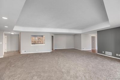 3022 - 43000 12 Oaks Crescent Drive, Condo with 2 bedrooms, 2 bathrooms and null parking in Novi MI | Image 3