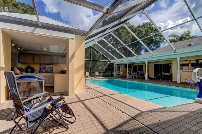 Pool/Outdoor Kitchen | Image 43