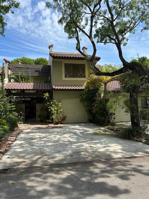 f30-b-3689 Estepona Ave, Doral, FL, 33178-2933 | Card Image