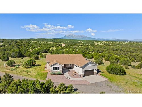 410 Rodeo Dr, Walsenburg, CO, 81089-8912 | Card Image