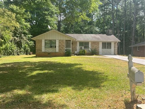 6146 Hickory Dr, Forest Park, GA, 30297-3207 | Card Image