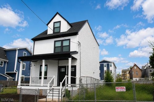 10 Bruen Ave, Irvington, NJ, 07111-3513 | Card Image
