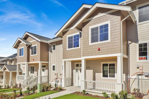 3513 Sussex Dr, Bellingham, WA, 98226-2104 | Card Image