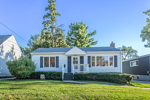 311 Elm St, Glen Ellyn, IL, 60137-3803 | Card Image