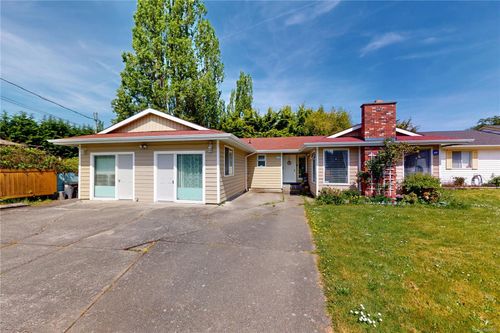1382 Mckenzie Ave, Victoria, BC, V8P2M2 | Card Image