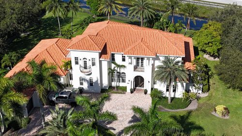 2685 Greenbriar Blvd, Wellington, FL, 33414-7168 | Card Image