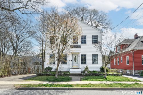 5 Moody Ave, Fairfield, CT, 06825-1924 | Card Image