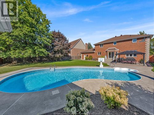 633 Old Tecumseh Rd, Belle River, ON, N8L0B7 | Card Image