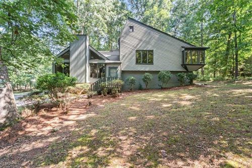 1909 Winding Creek Ln Sw, Marietta, GA, 30064-2829 | Card Image