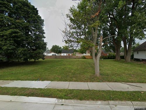 23143 Rein Avenue, Eastpointe, MI, 48021 | Card Image