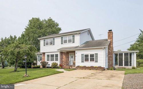 11 Queens Ln, HAMMONTON, NJ, 08037-1194 | Card Image