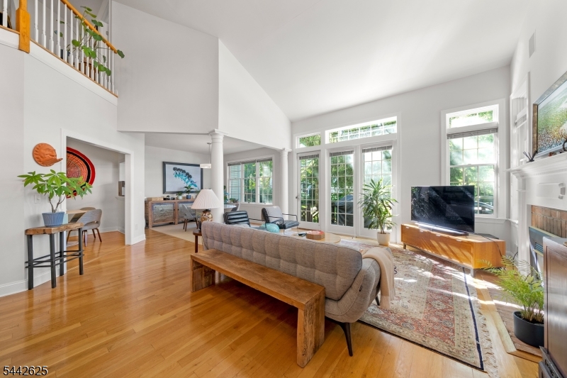 Residential in Far Hills Boro 4