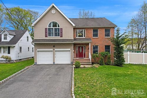 15 Mystic St, Fords, NJ, 08863-1715 | Card Image