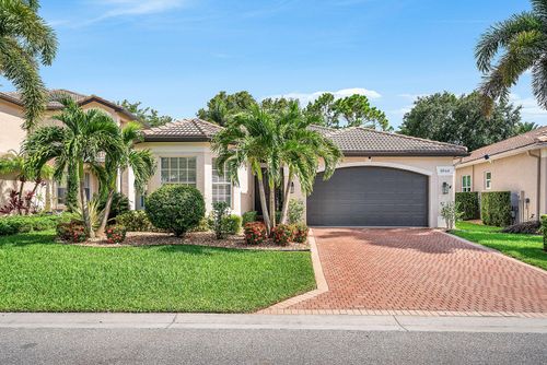 8564 Breezy Oak Way, Boynton Beach, FL, 33473-4844 | Card Image