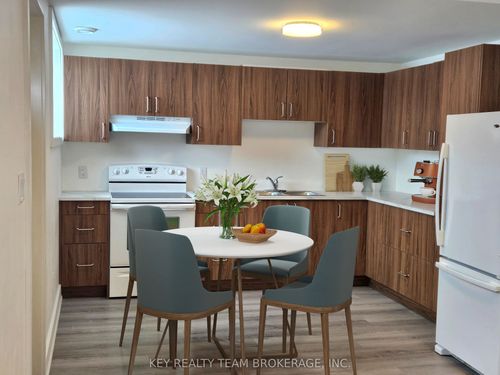 unit-b-51 Loraine Dr, St Catharines, ON, L2P3N9 | Card Image