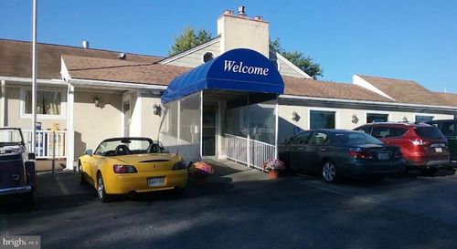 17308 Susquehanna Trl S, NEW FREEDOM, PA, 17349-8947 | Card Image