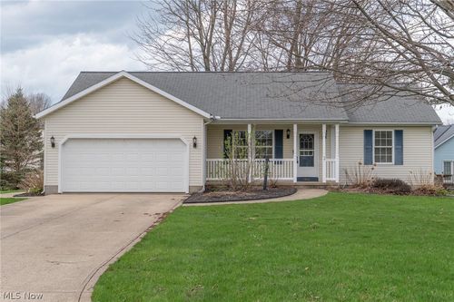 2905 Shirley St, Ashtabula, OH, 44004-4830 | Card Image