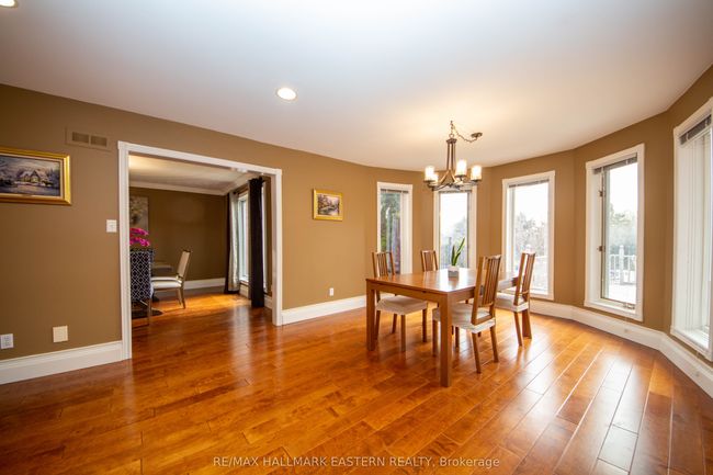 1740 Waddell Ave, House other with 4 bedrooms, 5 bathrooms and 4 parking in Peterborough ON | Image 9