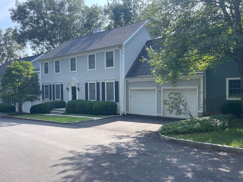 11-11 Crowne Pond Ln, Wilton, CT, 06897-3029 | Card Image