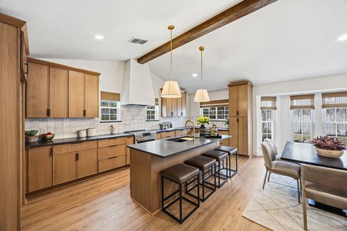 1817 Teton Dr, Grapevine, TX, 76051-2958 | Card Image