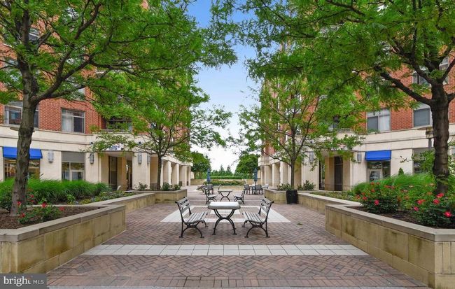 UNIT-749 - 3650 S Glebe Rd, Condo with 2 bedrooms, 2 bathrooms and null parking in ARLINGTON VA | Image 51