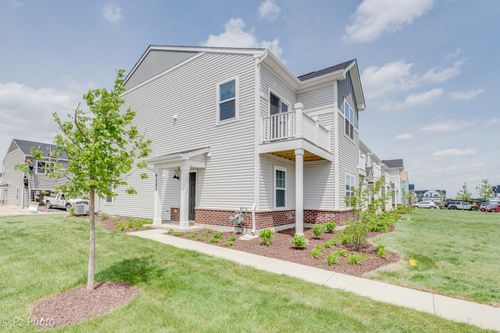 4323 Chelsea Manor Circle, Aurora, IL, 60504 | Card Image
