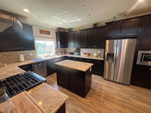 19987 Sunset Oaks Dr, Ramona, CA, 92065-6102 | Card Image